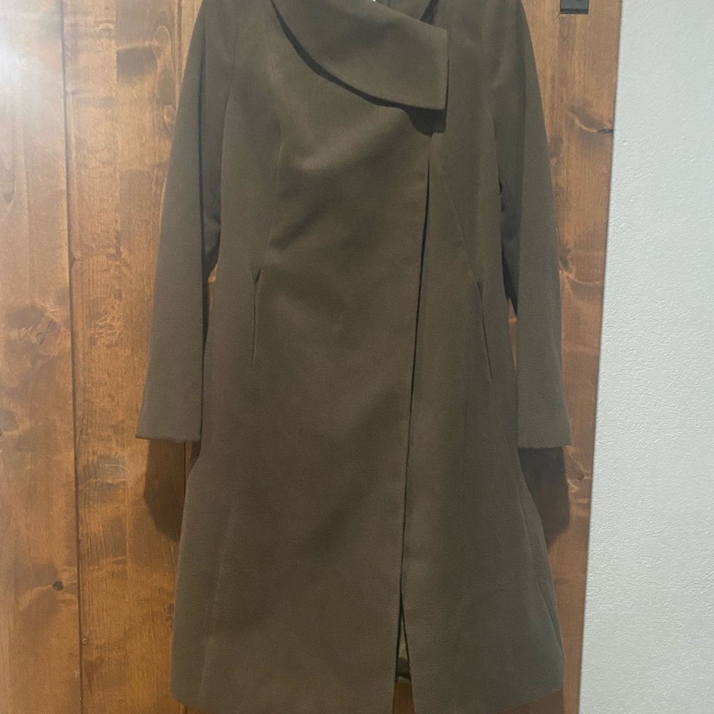 Jennifer Lopez Coat